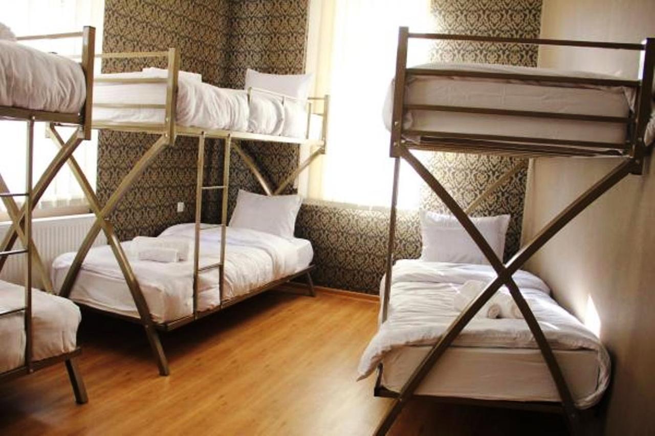 Mr Alex Hostel Tbilisi Exterior photo